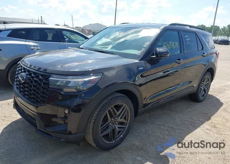 2025 Ford Explorer St-Line z USA, uszkodzony, nr VIN 1FMUK8KH3SGB37680